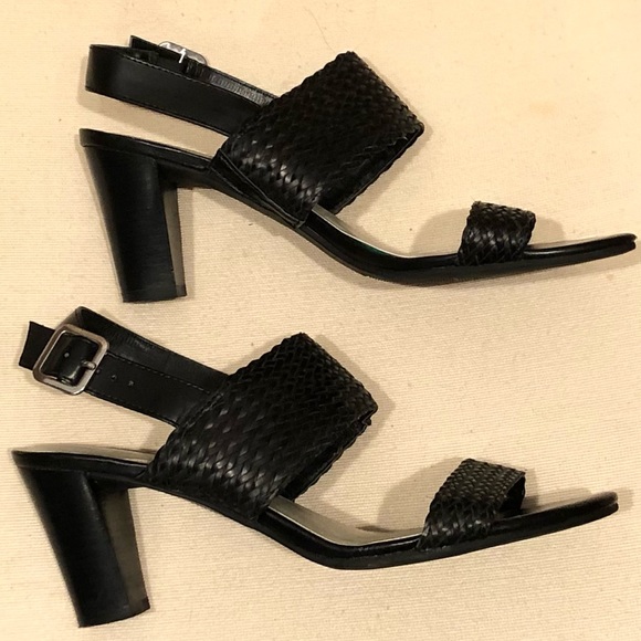 Coach and Four Shoes - COACH AND FOUR Black Woven Rigley Sandals 8.5 EUC